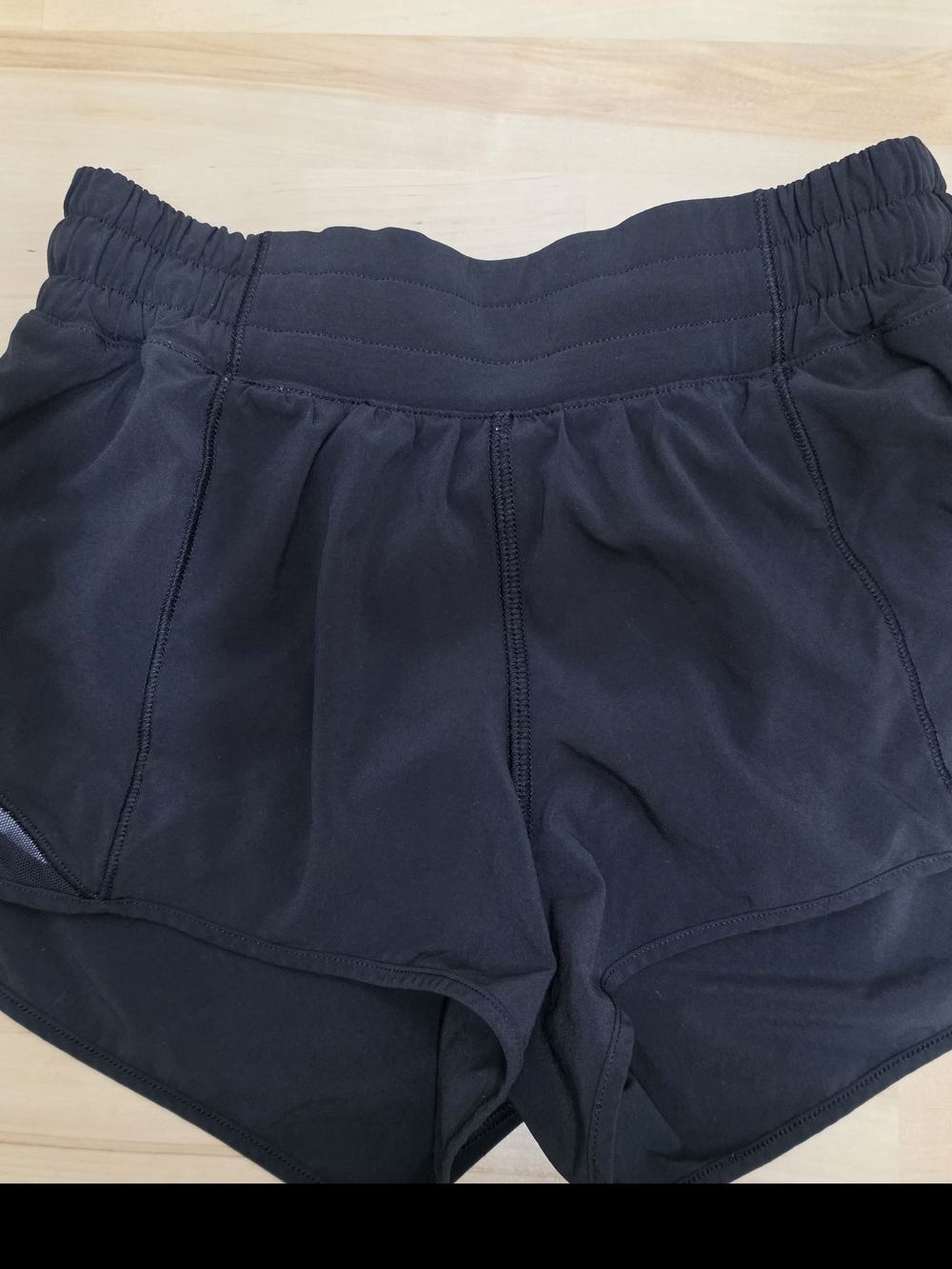 Black Lululemon Hotty Hot 2.5 inch Lined Running Shorts